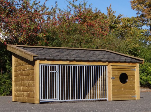 Dog kennel Rex 1 with sleeping compartment 341x182x163cm
