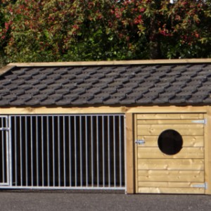 Dog house Rex is made of pressure-treated spruce