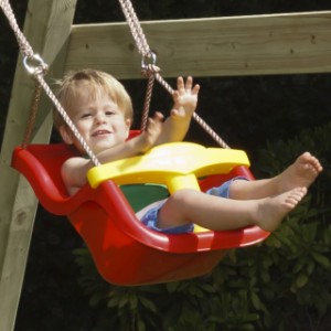 The baby seat is provided with a yellow T-piece