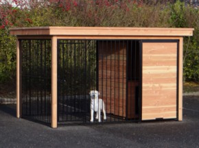 Dog kennel Fix Black with frame of Douglaswood and dog house 352x240cm