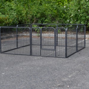 The puppy enclosure Octa can also be placed as a square