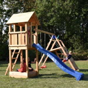 Play equipment Kiosk low is extended with the @Challenger