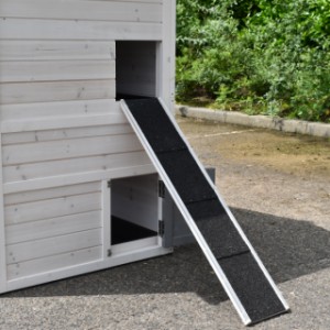 Chickencoop Double Medium White-Grey | opening of the sleeping cabin