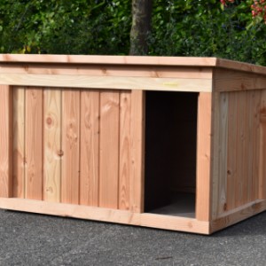 The dog house Block Large is suitable for medium and large dogs