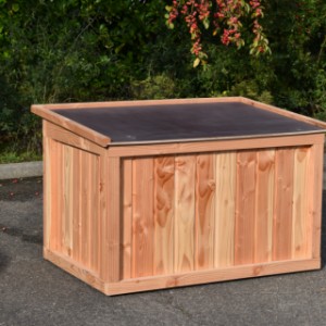 Dog house Block Large is made of Douglaswood