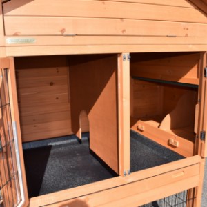 The rabbit hutch Prestige Large has a large sleeping compartment