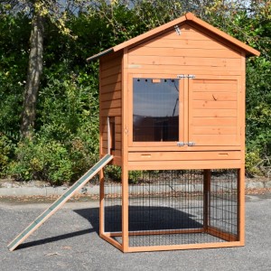 Rabbit hutch Prestige Large with chewprotection 118x100x181cm