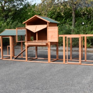 The chickencoop Prestige Large with large doors