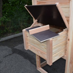 The laying nest of chickencoop Flex 3.1 has a laying nest