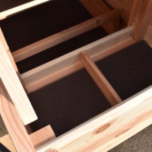 The laying nest of the chickencoop Flex 3.2 is divided in 2 parts