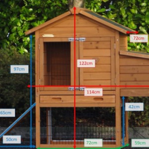 Various dimensions of the chickencoop Prestige Small with laying nest