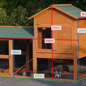 Various dimensions of the rabbit hutch Prestige Medium