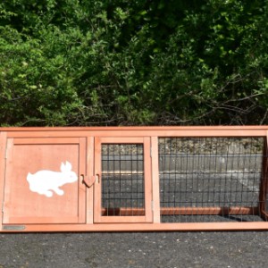The rabbit hutch Blecky is also suitable for guinea pigs