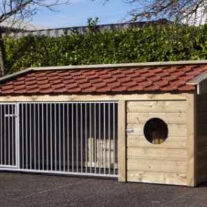 Dog house Roxy 1 • Douglaswood • 330x132x150cm