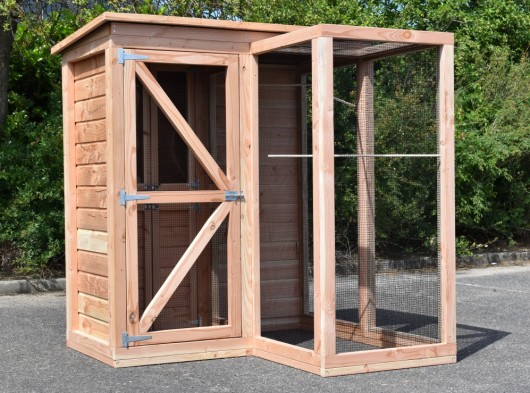 Aviary Flex 2.2 corner-unit with safety porch and sleeping compartment 182x183x196cm
