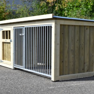 The dog kennel is provided with a flat roof