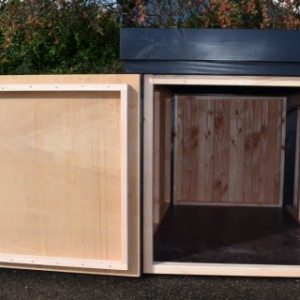 Dog kennel Frenkie has a large sleeping compartment