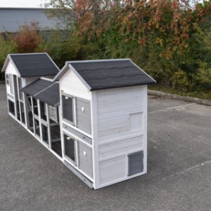 The combination coops for your chickens is provided with black roofing felt