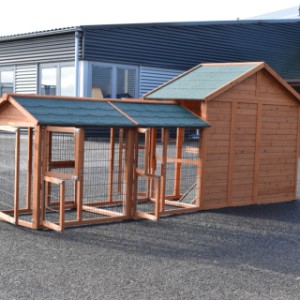 Have a look on the backside of rabbit hutch Holiday Medium
