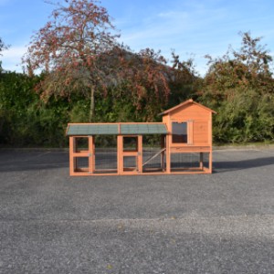 Rabbit hutch Prestige Medium is extended with 2 runs