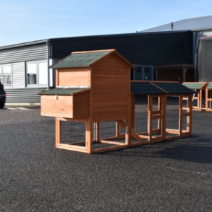 Have a look on the backside of chickencoop Prestige Medium