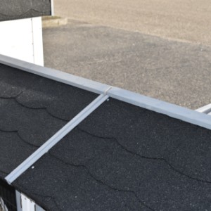 Chickencoop Double Prestige Medium is extended with 2 runs