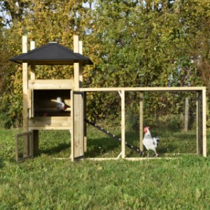 The rabbit hutch Rosalynn is provided with large doors