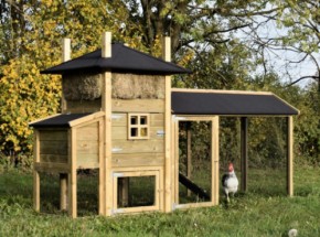 Chickencoop haystack Rosalynn avec pondoir et covered run 305x114x180cm