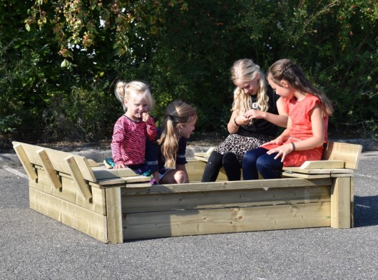 Sandbox Cubic Twist with foldable benches • impregnated wood