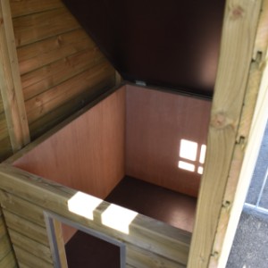 The sleeping compartment is provided with a hinged roof
