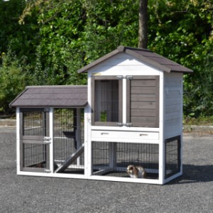 The rabbit hutch Prestige Small is suitable for 2 rabbits