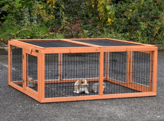 Rabbit run Multirun · chewprotection · 116x109x49cm