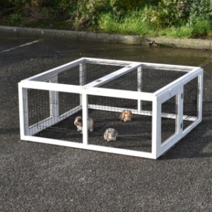 The Multirun White rabbit run is easy to move