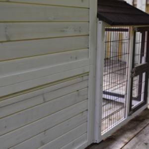 Rabbit hutch Regular Medium | connection run with hutch