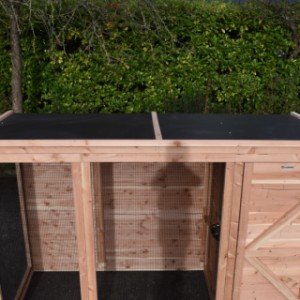 Aviary Flex 3+.1 has a nice plywood roof