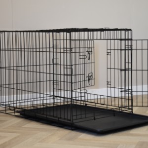 The dog cage Profit 92cm has many openings