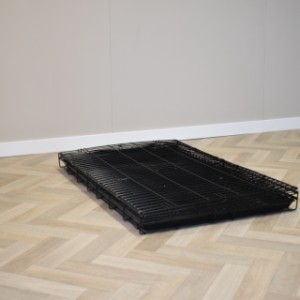 The Strong XXL dog crate is easy to fold