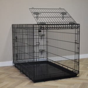 The Strong XXL dog crate has 2 standard doors and 1 hatch