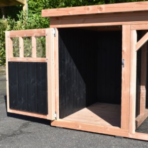 The rabbit hutch Belle 1 is provided with a large sleeping compartment