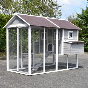 Rabbit hutch Royalty · 257x197x187cm
