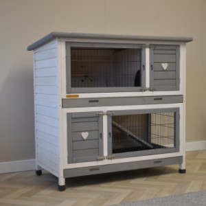 Rabbit hutch Kim is also suitable for indoor use