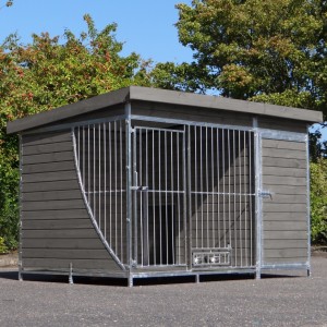 Dog kennel Heavy with floor, sleeping compartment and feeding system 319x235x207cm