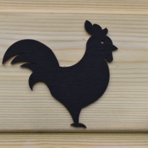 The rooster detail on the door gives chicken coop Eggy that little extra charm!