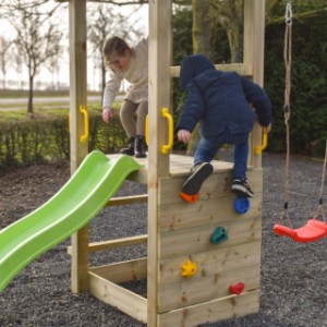 Enjoy climbing on the playground equipment Plan 90