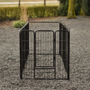 The puppy enclosure Octa exists of 8 panels, a height of 80cm