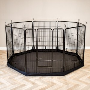 The groundsheet can only be used when the run is set up in an octagonal shape