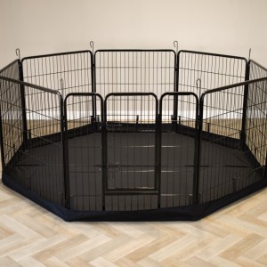 With this groundsheet, you protect your floor