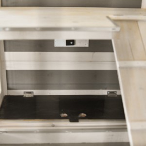 Rabbit cage Beau has a lockable floor