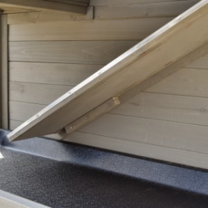 Ramp to the upper level
