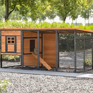 Rabbit hutch Judy · Brown · 232x100x105cm
